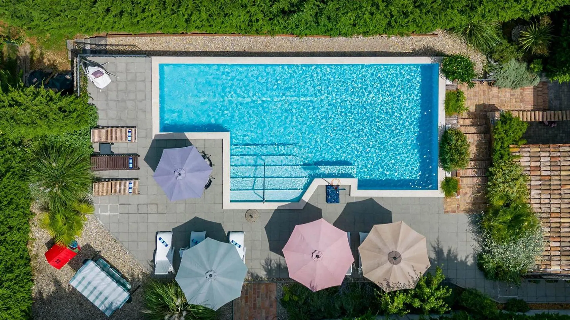 Villa Okra With Pool - Happy Rentals Icici