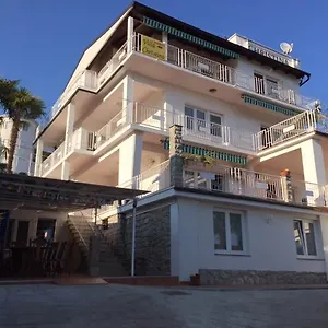 Apartman Christina, Ičići